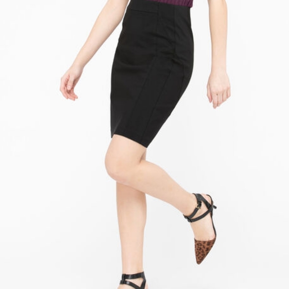 NWOT Black Pencil Skirt // size 0 - Picture 1 of 5